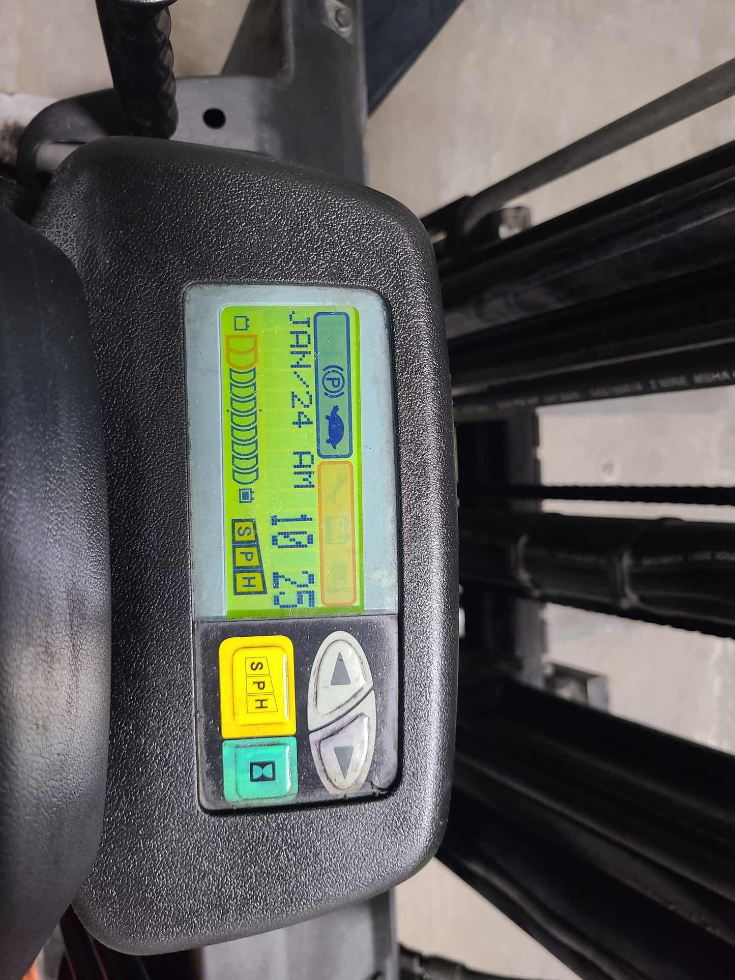 TOYOTA FORKLIFT 4,000LB